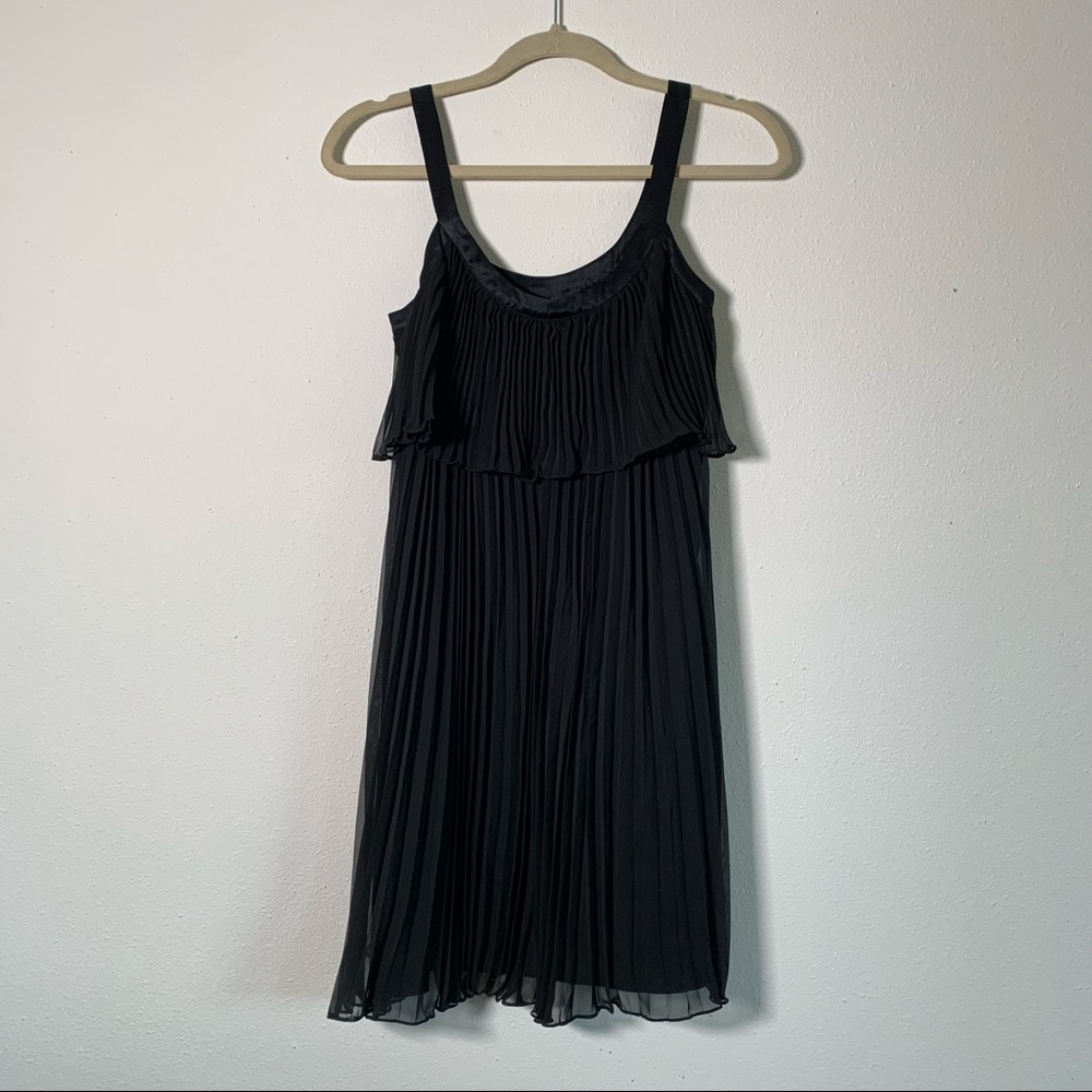 White House Black Market Black Accordion Pleated Dress 00